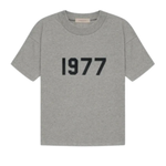 Essential 1977 Short Set