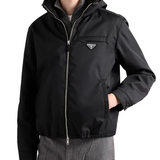 Cup Windbreaker